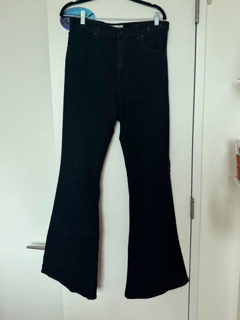 Abercrombie & Fitch The Flare Ultra High Rise Jeans Black Waist 32